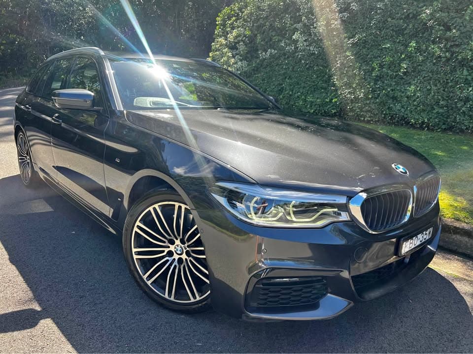 2020 BMW 530i M Sport photo 1